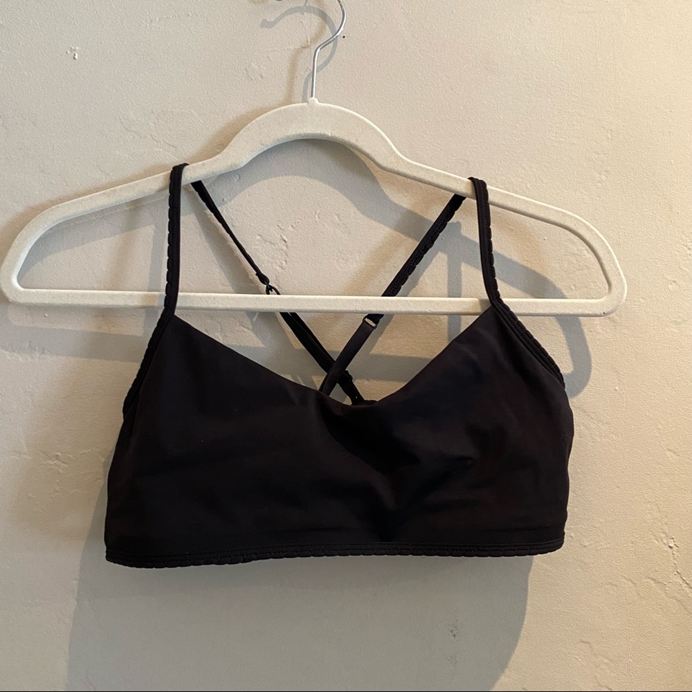 Lululemon sports bra size 10